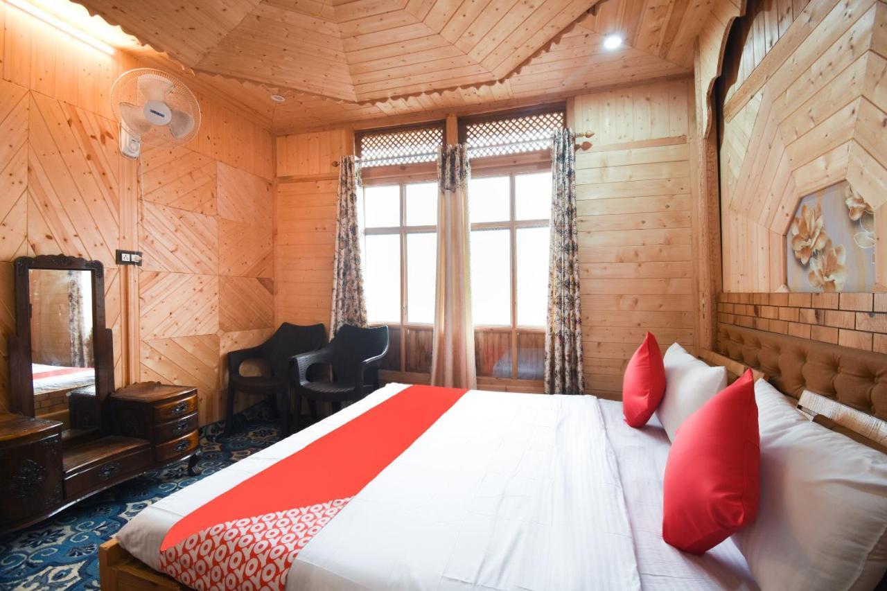 فندق Srīnagarفي  Oyo 66637 Merlin Group Of Houseboats المظهر الخارجي الصورة